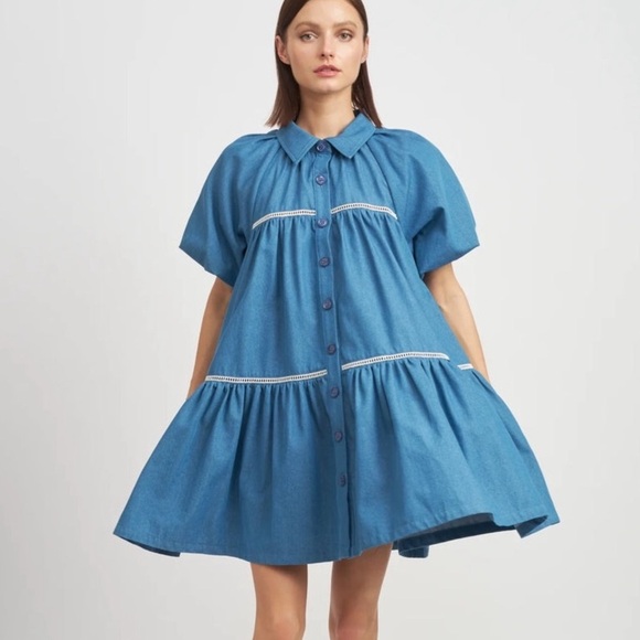 En Saison Dresses & Skirts - En Saison Tara Puff Sleeve Babydoll Shirtdress in Blue Sz L